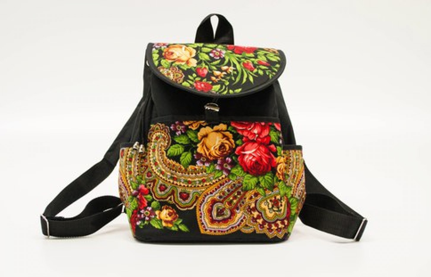 Большой черный рюкзак с вставками с цветочным рисунком по мотивам павлопосадского платка